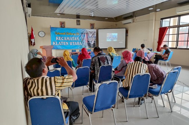 ZOOM MEETING SOSIALISASI  PENYUSUNAN SASARAN KINERJA PEGAWAI TAHUN 2023