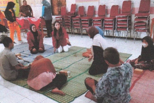 PELATIHAN KERAJINAN TANGAN BAGI ODG DI KETANDAN