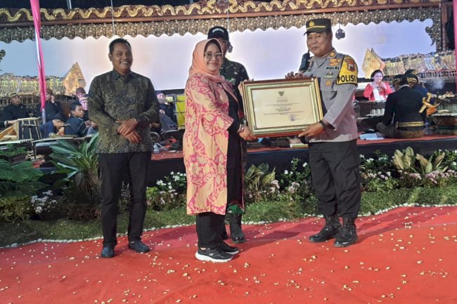 KLATEN UTARA MENJUARAI PERINGKAT TIGA DALAM PENGAWASAN KEARSIPAN