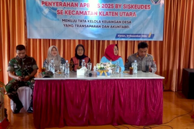 PENYERAHAN DOKUMEN APBDES 2025 BY SISKEUDES SE KECAMATAN KLATEN UTARA