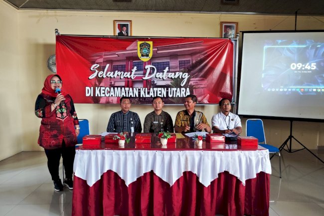 PEMERINTAH KECAMATAN KLATEN UTARA GELAR RAPAT OPTIMALISASI PAJAK PBB DAN OBSERVASI APLIKASI “SENGKUYUNG”