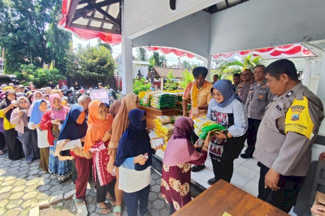 BERAS MURAH UNTUK RAKYAT : KLATEN UTARA AMBIL BAGIAN DALAM AKSI POLRI