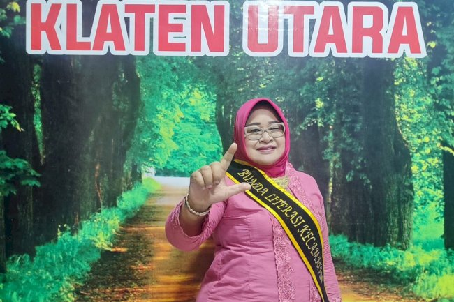 BUNDA LITERASI KECAMATAN KLATEN UTARA RESMI DILANTIK: SENIWATI, S.E., M.M. SIAP MENGABDI