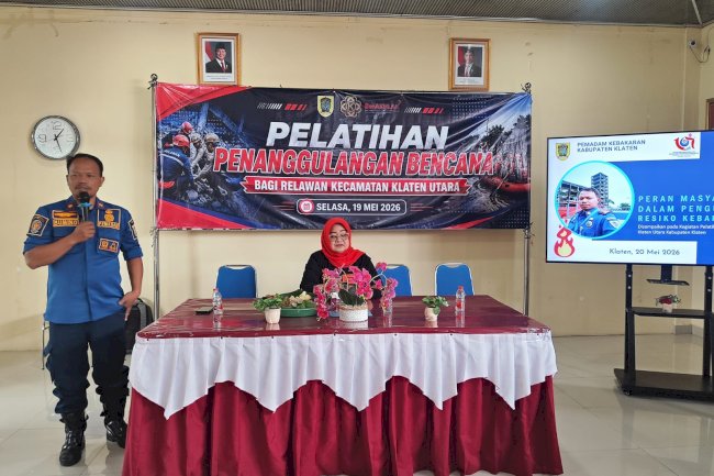 PERKUAT MITIGASI BENCANA, RELAWAN KLATEN UTARA DIBERI PELATIHAN KHUSUS KEBAKARAN
