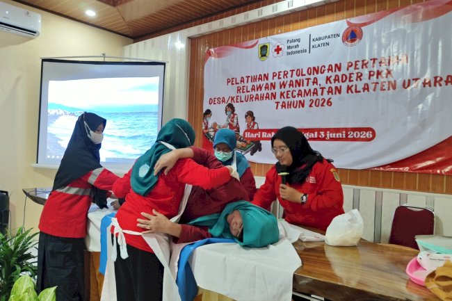 KADER PKK DAN RELAWAN WANITA DIBEKALI KETERAMPILAN PERTOLONGAN PERTAMA UNTUK WUJUDKAN MASYARAKAT TANGGUH