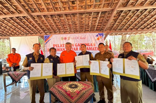 PERKUAT KESIAPSIAGAAN BENCANA, RELAWAN LIMA KECAMATAN IKUTI PELATIHAN GABUNGAN DI UMBUL BESUKI