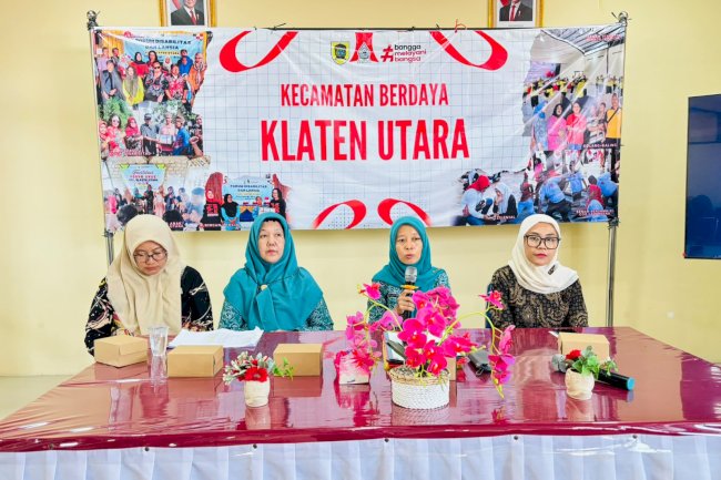 TINGKATKAN KUALITAS ADMINISTRASI DAN PERKUAT PERAN RELAWAN, TP PKK KLATEN UTARA GELAR PELATIHAN SIAP PKK
