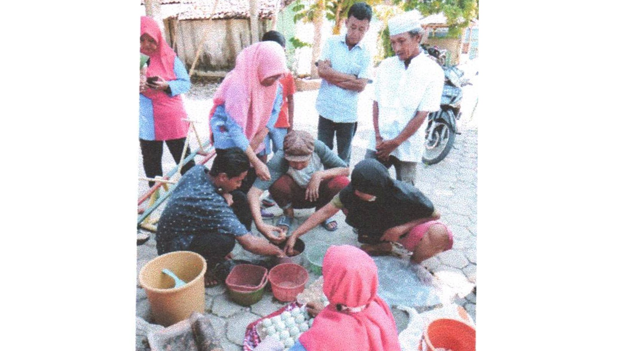 PELATIHAN PEMBUATAN TELUR ASIN BAGI ODGJ DESA KETANDAN