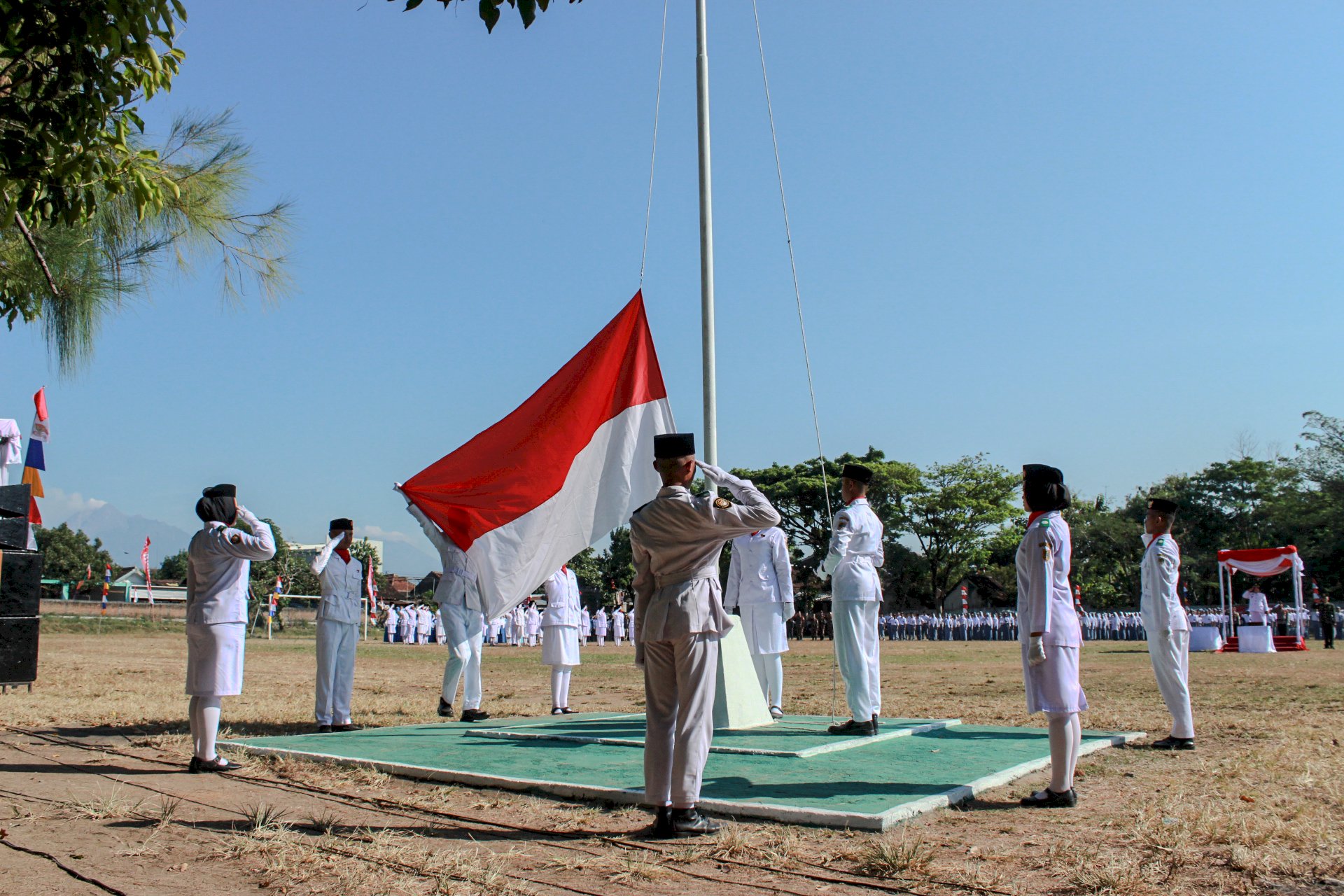 UPACARA HUT RI KE 79 BERLANGSUNG KHIDMAT