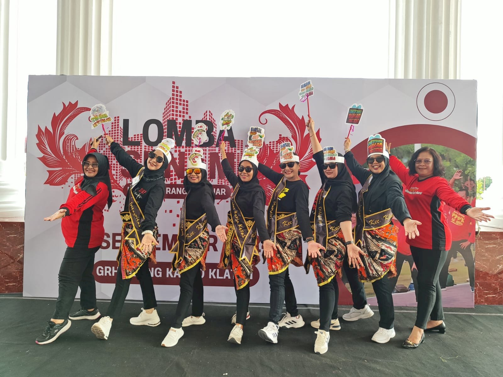 ANDIL LOMBA SENAM HAJAR SERANGAN FAJAR