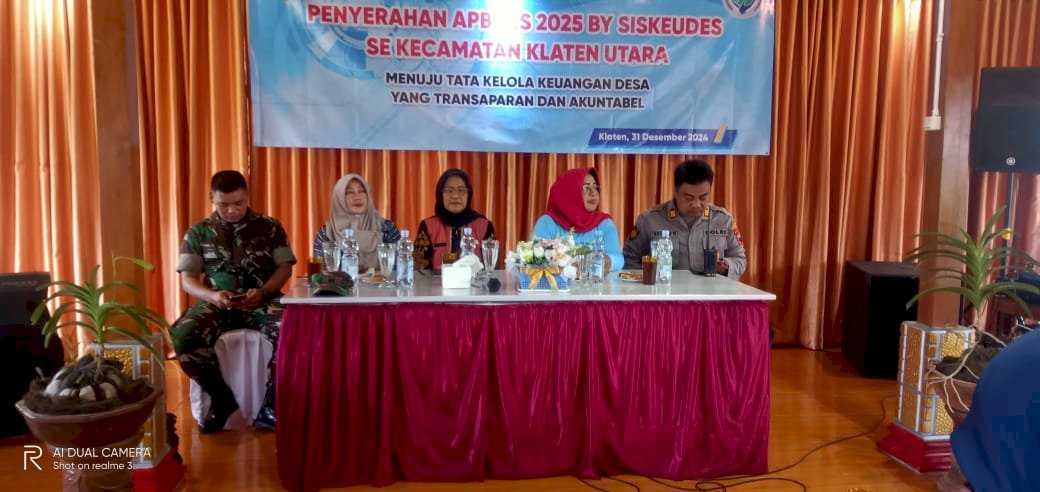 PENYERAHAN DOKUMEN APBDES 2025 BY SISKEUDES SE KECAMATAN KLATEN UTARA