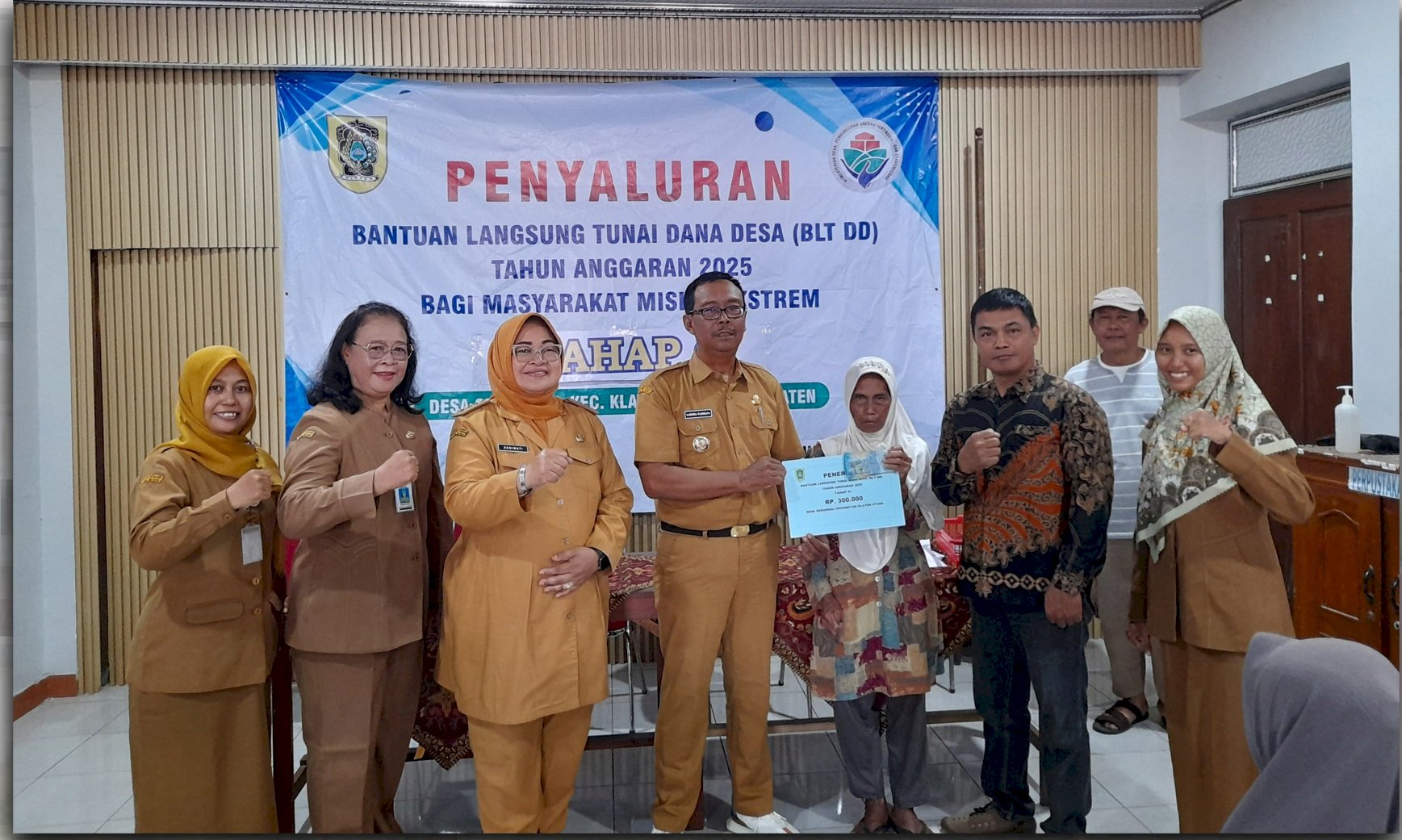 BLT-DD TAHAP VI 2025 : HARAPAN BARU BAGI WARGA  KURANG MAMPU DI DESA SEKARSULI