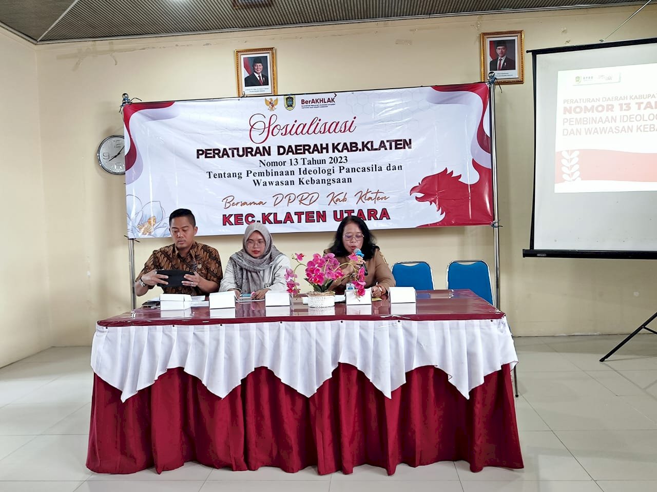 TANAMKAN NILAI KEBANGSAAAN, SISWA IKUTI SOSIALISASI PERDA IDEOLOGI PANCASILA