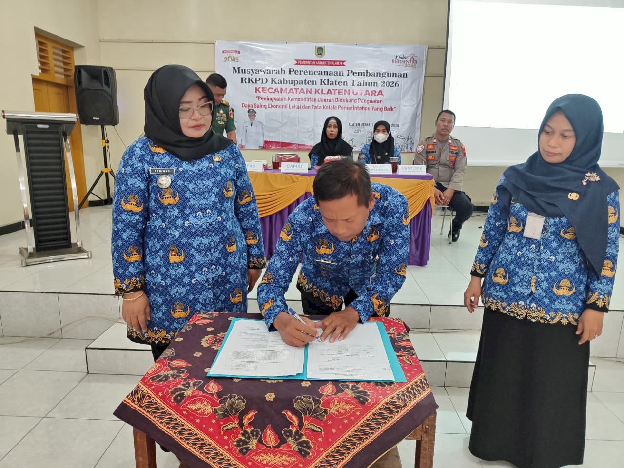MUSRENBANGCAM RKPD TAHUN 2026 DAN FORUM KONSULTASI PUBLIK TAHUN 2025 KECAMATAN KLATEN UTARA DIGELAR