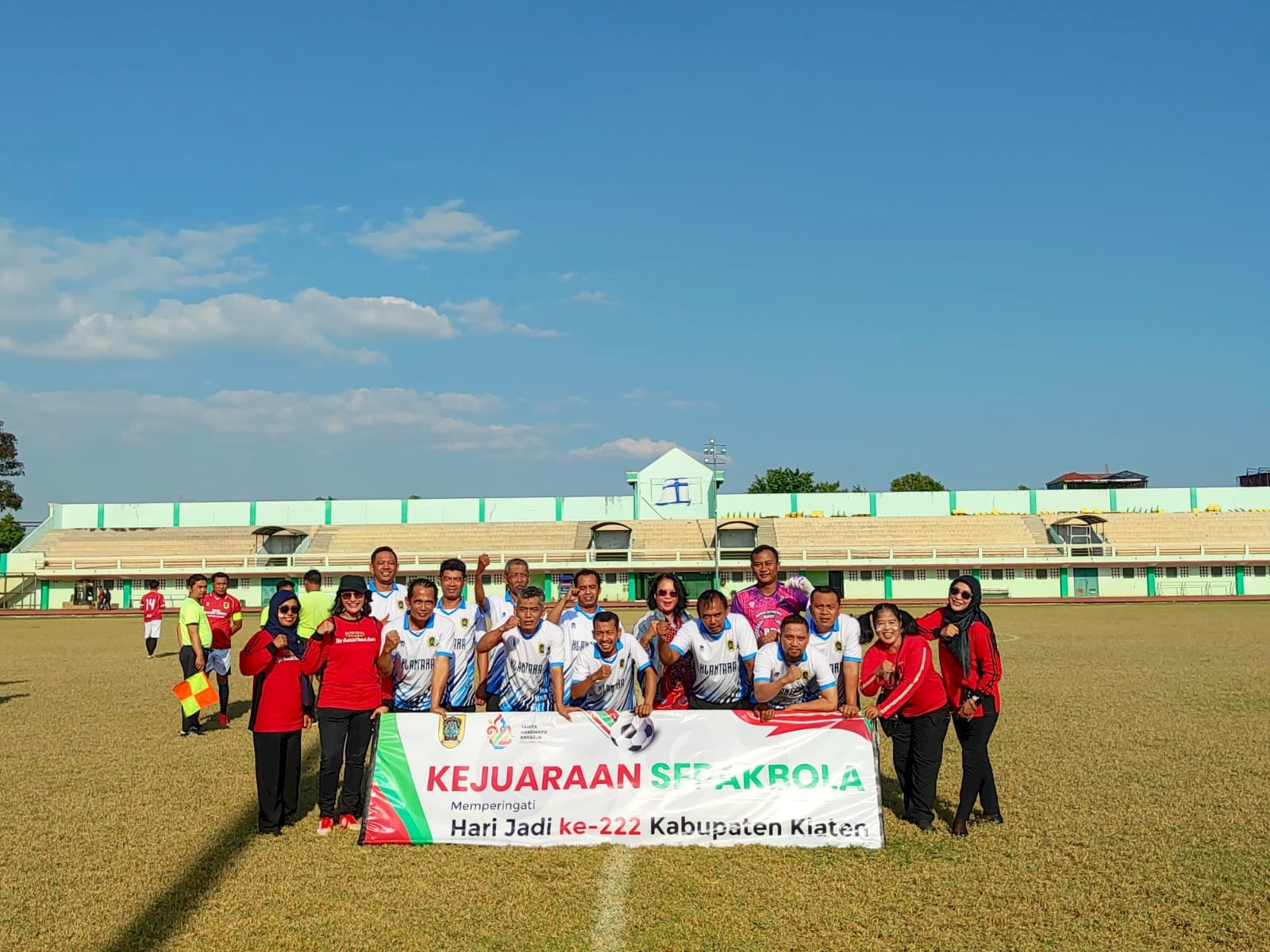 PS KECAMATAN KLATEN UTARA TAMPIL HEROIK, DUKUNGAN SUPORTER TETAP MEMBARA MESKI TAKLUK LEWAT ADU PENALTI
