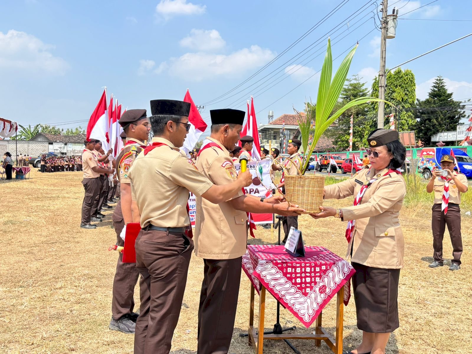 ESTAFET TUNAS KELAPA 2026, KWARCAB KLATEN UTARA TERIMA DAN LANJUTKAN SEMANGAT KEPRAMUKAAN